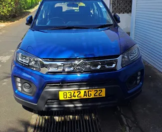 Autovermietung Suzuki Vitara Brezza Nr.7380 Automatisch auf Mauritius Flughafen, ausgestattet mit einem 1,5L Motor ➤ Von Jeff auf Mauritius.