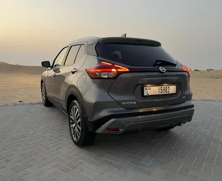 Benzin 1,6L Motor von Nissan Kicks 2021 zur Miete in Dubai.