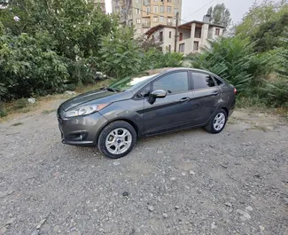 Benzin 1,6L Motor von Ford Fiesta 2016 zur Miete in Tiflis.