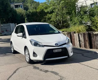 Autovermietung Toyota Yaris Nr.7859 Automatisch in Tirana, ausgestattet mit einem 1,5L Motor ➤ Von Erjet in Albanien.