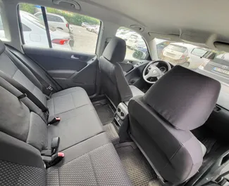 Volkswagen Tiguan 2010 zur Miete verfügbar in Tiflis, mit Kilometerbegrenzung unbegrenzte.