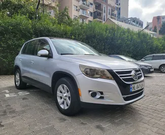 Mietwagen Volkswagen Tiguan 2010 in Georgien, mit Benzin-Kraftstoff und 170 PS ➤ Ab 68 GEL pro Tag.