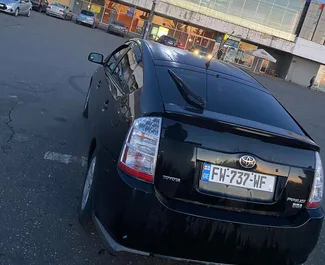 Toyota Prius 2008 zur Miete verfügbar in Kutaisi, mit Kilometerbegrenzung unbegrenzte.