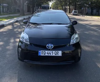 Autovermietung Toyota Prius Nr.7742 Automatisch in Kutaisi, ausgestattet mit einem 1,8L Motor ➤ Von Dima in Georgien.