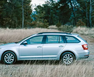 Autovermietung Skoda Octavia Combi Nr.7360 Automatisch in Podgorica, ausgestattet mit einem 1,6L Motor ➤ Von Stephen in Montenegro.