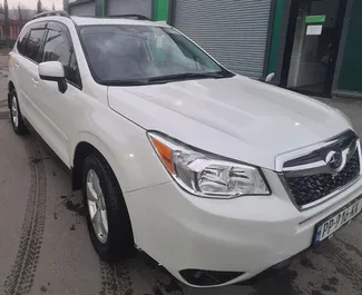 Frontansicht eines Mietwagens Subaru Forester in Tiflis, Georgien ✓ Auto Nr.8046. ✓ Automatisch TM ✓ 1 Bewertungen.