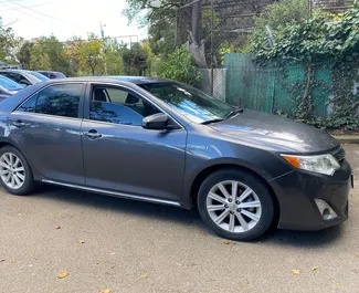 Autovermietung Toyota Camry Nr.8027 Automatisch in Tiflis, ausgestattet mit einem 1,6L Motor ➤ Von Danieli in Georgien.