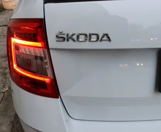 Skoda Octavia Combi 2018 mit Antriebssystem Frontantrieb, verfügbar in Podgorica.