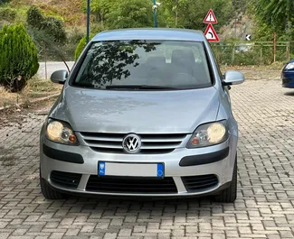 Autovermietung Volkswagen Golf Plus Nr.8055 Automatisch am Flughafen von Tirana, ausgestattet mit einem 2,0L Motor ➤ Von Bruno in Albanien.