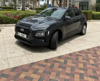 Mietwagen Hyundai Kona 2020 in VAE, mit Benzin-Kraftstoff und 150 PS ➤ Ab 122 AED pro Tag.