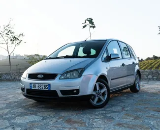 Frontansicht eines Mietwagens Ford C-Max in Durres, Albanien ✓ Auto Nr.8212. ✓ Automatisch TM ✓ 0 Bewertungen.