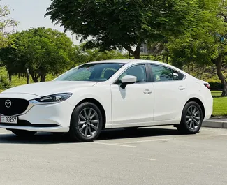 Frontansicht eines Mietwagens Mazda 6 in Dubai, VAE ✓ Auto Nr.8294. ✓ Automatisch TM ✓ 1 Bewertungen.