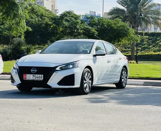 Autovermietung Nissan Altima Nr.8312 Automatisch in Dubai, ausgestattet mit einem 2,5L Motor ➤ Von Sarah in VAE.