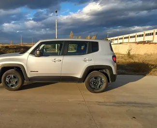 Mietwagen Jeep Renegade 2018 in Georgien, mit Benzin-Kraftstoff und 147 PS ➤ Ab 100 GEL pro Tag.