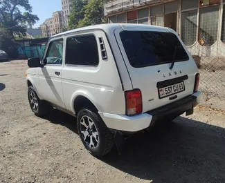 Autovermietung Lada Niva Nr.7404 Schaltgetriebe in Eriwan, ausgestattet mit einem 1,7L Motor ➤ Von Miqayel in Armenien.