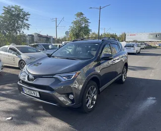 Mietwagen Toyota Rav4 2017 in Georgien, mit Benzin-Kraftstoff und 176 PS ➤ Ab 131 GEL pro Tag.