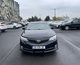 Autovermietung Toyota Camry Nr.8349 Automatisch am Flughafen Tiflis, ausgestattet mit einem 2,5L Motor ➤ Von Beka in Georgien.