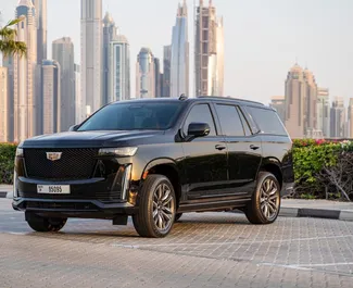 Autovermietung Cadillac Escalade Nr.8403 Automatisch in Dubai, ausgestattet mit einem 6,2L Motor ➤ Von Kumar in VAE.