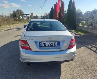 Mietwagen Mercedes-Benz C220 d 2010 in Albanien, mit Diesel-Kraftstoff und 110 PS ➤ Ab 27 EUR pro Tag.