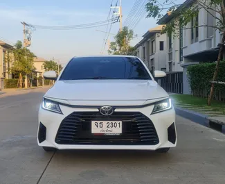 Autovermietung Toyota Yaris Ativ Nr.8173 Automatisch am Flughafen Bangkok Don Muang, ausgestattet mit einem 1,6L Motor ➤ Von Kasam in Thailand.