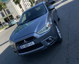 Frontansicht eines Mietwagens Mitsubishi Outlander Sport in Kutaisi, Georgien ✓ Auto Nr.7972. ✓ Automatisch TM ✓ 1 Bewertungen.