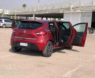 Autovermietung Renault Clio 4 Nr.8797 Automatisch am Flughafen Casablanca, ausgestattet mit einem 1,5L Motor ➤ Von Nazim in Marokko.