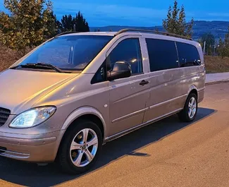 Frontansicht eines Mietwagens Mercedes-Benz Vito Tourer Pro in Tiflis, Georgien ✓ Auto Nr.8519. ✓ Automatisch TM ✓ 1 Bewertungen.