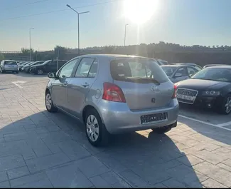 Mietwagen Toyota Yaris 2006 in Albanien, mit Benzin-Kraftstoff und 69 PS ➤ Ab 15 EUR pro Tag.