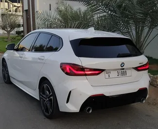 Autovermietung BMW 120i Nr.8558 Automatisch in Dubai, ausgestattet mit einem 2,0L Motor ➤ Von Andry in VAE.