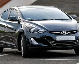 Frontansicht eines Mietwagens Hyundai Elantra in Eriwan, Armenien ✓ Auto Nr.9065. ✓ Automatisch TM ✓ 2 Bewertungen.