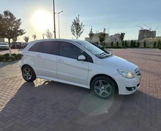 Vermietung Mercedes-Benz B-Class. Komfort, Premium Fahrzeug zur Miete in Armenien ✓ Kaution Keine Kaution ✓ Versicherungsoptionen KFZ-HV.