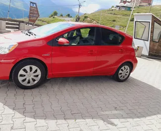 Autovermietung Toyota Prius C Nr.9232 Automatisch in Tiflis, ausgestattet mit einem 1,5L Motor ➤ Von Natia in Georgien.