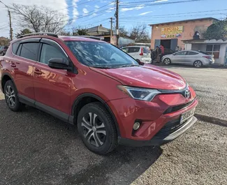 Frontansicht eines Mietwagens Toyota Rav4 in Tiflis, Georgien ✓ Auto Nr.8692. ✓ Automatisch TM ✓ 0 Bewertungen.