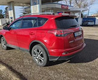 Toyota Rav4 2017 mit Antriebssystem Allradantrieb, verfügbar in Tiflis.