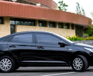 Mietwagen Hyundai Solaris 2018 in Armenien, mit Benzin-Kraftstoff und 100 PS ➤ Ab 31 USD pro Tag.