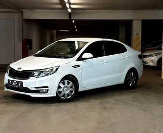 Frontansicht eines Mietwagens Kia Rio in Baku, Aserbaidschan ✓ Auto Nr.9075. ✓ Automatisch TM ✓ 1 Bewertungen.