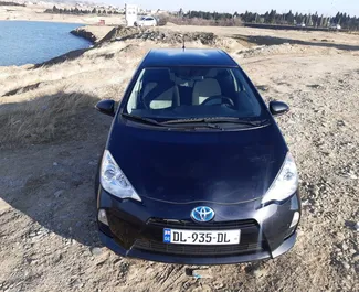 Autovermietung Toyota Prius C Nr.9235 Automatisch in Tiflis, ausgestattet mit einem 1,5L Motor ➤ Von Natia in Georgien.