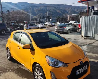 Autovermietung Toyota Prius C Nr.9303 Automatisch in Tiflis, ausgestattet mit einem 1,5L Motor ➤ Von Lascha in Georgien.