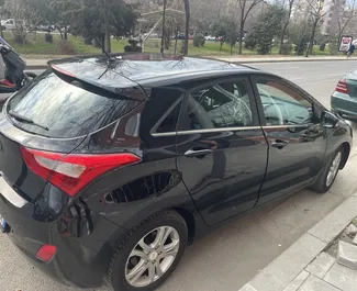 Autovermietung Hyundai i30 Nr.9031 Automatisch am Flughafen von Tirana, ausgestattet mit einem 1,6L Motor ➤ Von Romeo in Albanien.