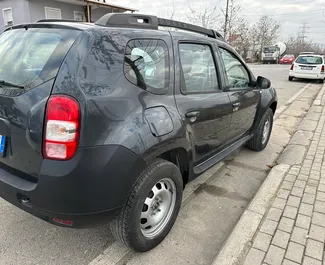 Diesel 1,5L Motor von Dacia Duster 2015 zur Miete in Tirana.