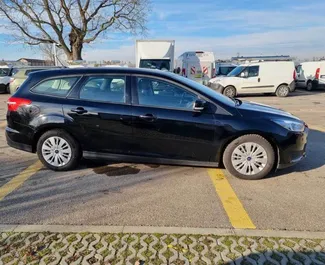 Autovermietung Ford Focus SW Nr.9020 Schaltgetriebe in Podgorica, ausgestattet mit einem 1,5L Motor ➤ Von Stephen in Montenegro.