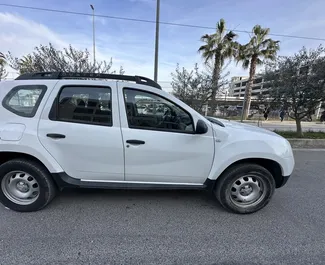 Vermietung Dacia Duster. Wirtschaft, Komfort, Crossover Fahrzeug zur Miete in Albanien ✓ Kaution Einzahlung von 100 EUR ✓ Versicherungsoptionen KFZ-HV, TKV, Ausland.