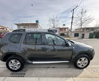 Autovermietung Dacia Duster Nr.9320 Schaltgetriebe in Tirana, ausgestattet mit einem 1,5L Motor ➤ Von Erand in Albanien.