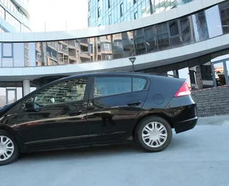 Mietwagen Honda Insight 2010 in Georgien, mit Hybride-Kraftstoff und 152 PS ➤ Ab 70 GEL pro Tag.