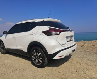 Benzin 1,6L Motor von Nissan Kicks 2021 zur Miete in Dubai.