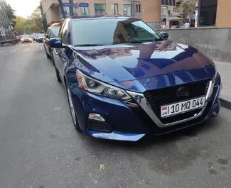 Frontansicht eines Mietwagens Nissan Altima in Eriwan, Armenien ✓ Auto Nr.9409. ✓ Automatisch TM ✓ 0 Bewertungen.