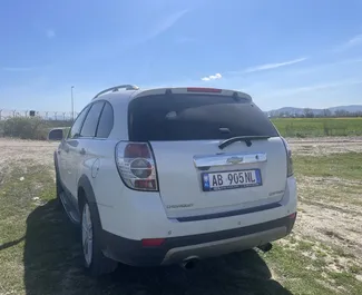 Vermietung Chevrolet Captiva. Komfort, Crossover Fahrzeug zur Miete in Albanien ✓ Kaution Einzahlung von 200 EUR ✓ Versicherungsoptionen KFZ-HV, TKV, VKV Komplett, Ausland.