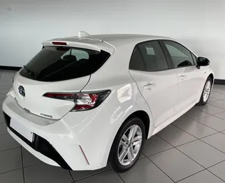 Mietwagen Toyota Corolla 2020 in Spanien, mit Hybride-Kraftstoff und 122 PS ➤ Ab 24 EUR pro Tag.