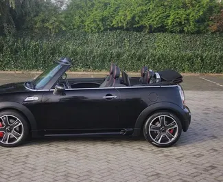 Vermietung Mini Cooper S. Komfort, Premium, Cabrio Fahrzeug zur Miete in Montenegro ✓ Kaution Einzahlung von 200 EUR ✓ Versicherungsoptionen KFZ-HV, TKV, VKV Plus, Diebstahlschutz, Ausland.