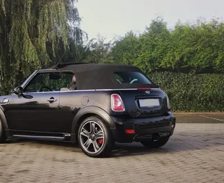 Benzin 1,6L Motor von Mini Cooper S 2014 zur Miete in Budva.